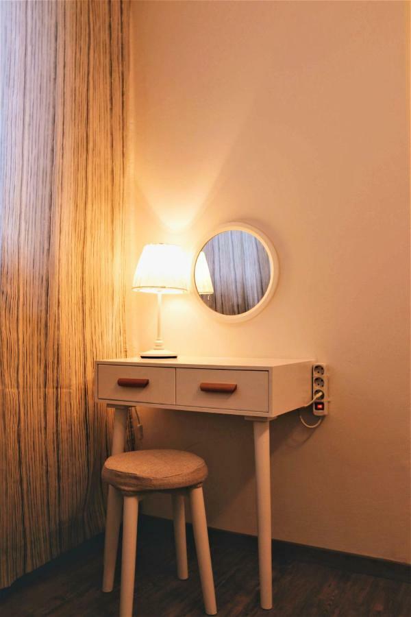 Green Wall Apartment Капрун Экстерьер фото